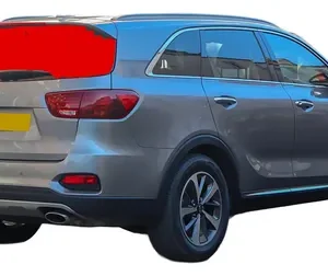 Medallón Kia Sorento 2016-2020 Con Desempañador